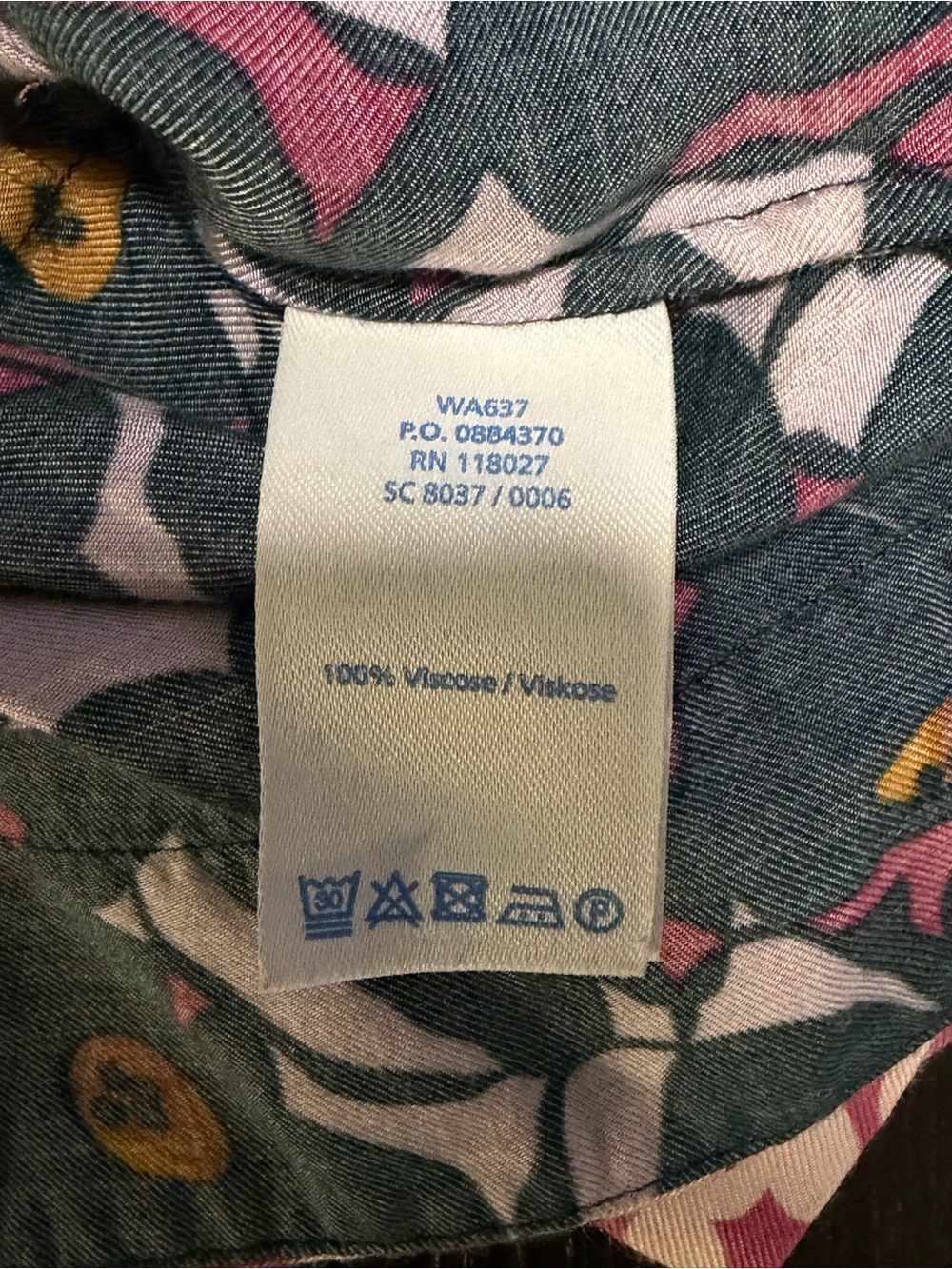 Boden Large Floral Blouse - Picture 8 of 9